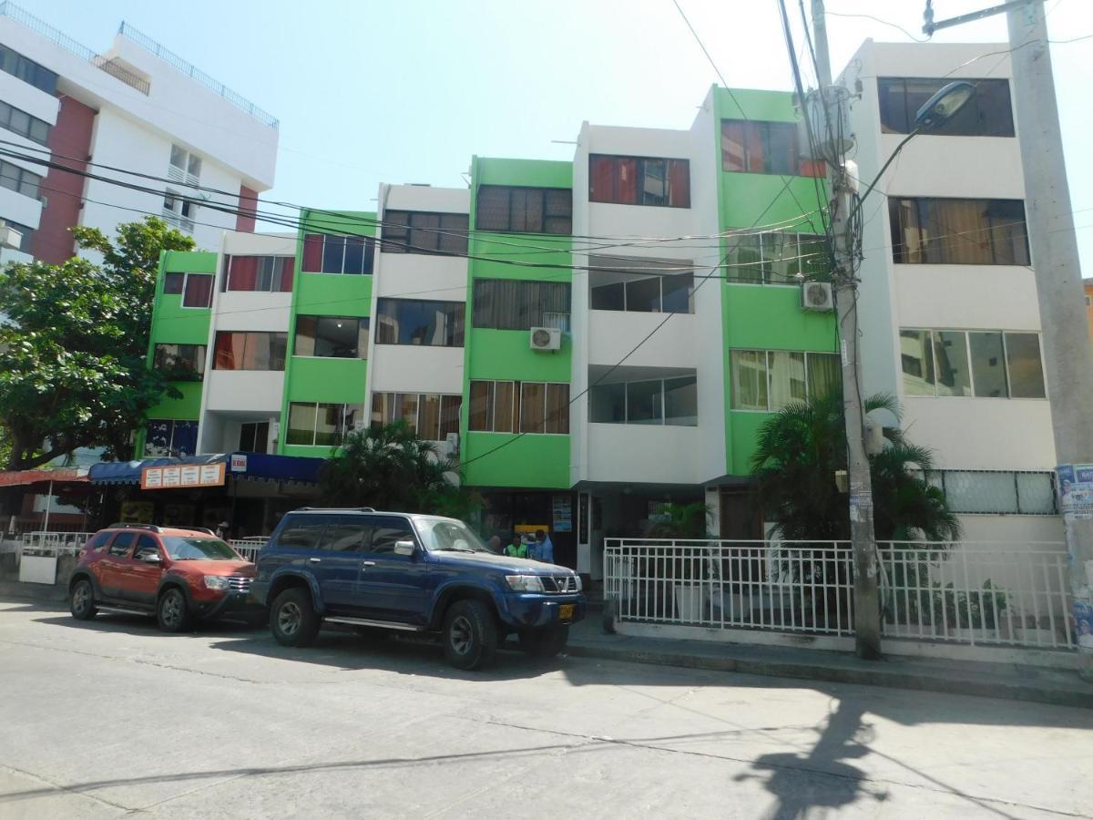 El Velero Apartamentos By Danp 圣玛尔塔 外观 照片